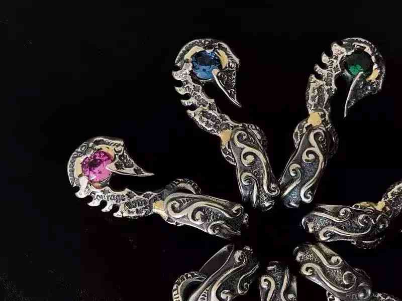 男士银项链多少钱一条(男士纯银项链多少钱)插图21 男士银项链多少钱一条(男士纯银项链多少钱)插图21