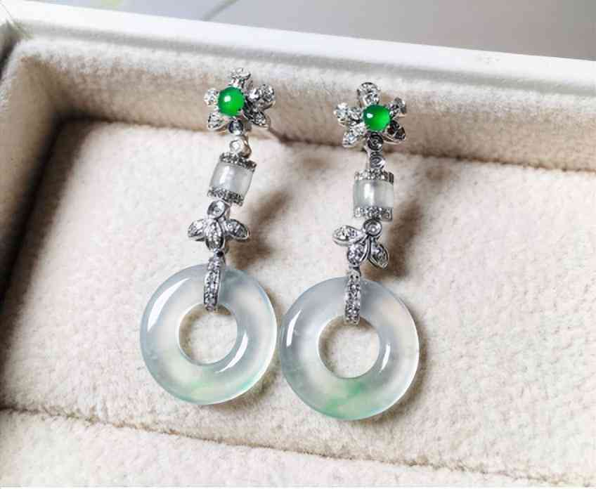 不懂翡翠的人怎么买(想把翡翠卖掉哪里可以收)