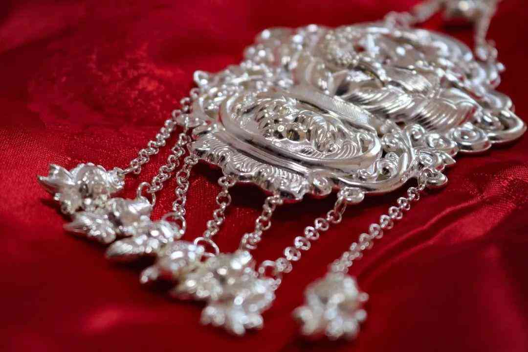 在家检测纯银最简单的方法(纯银的鉴别方法)插图1