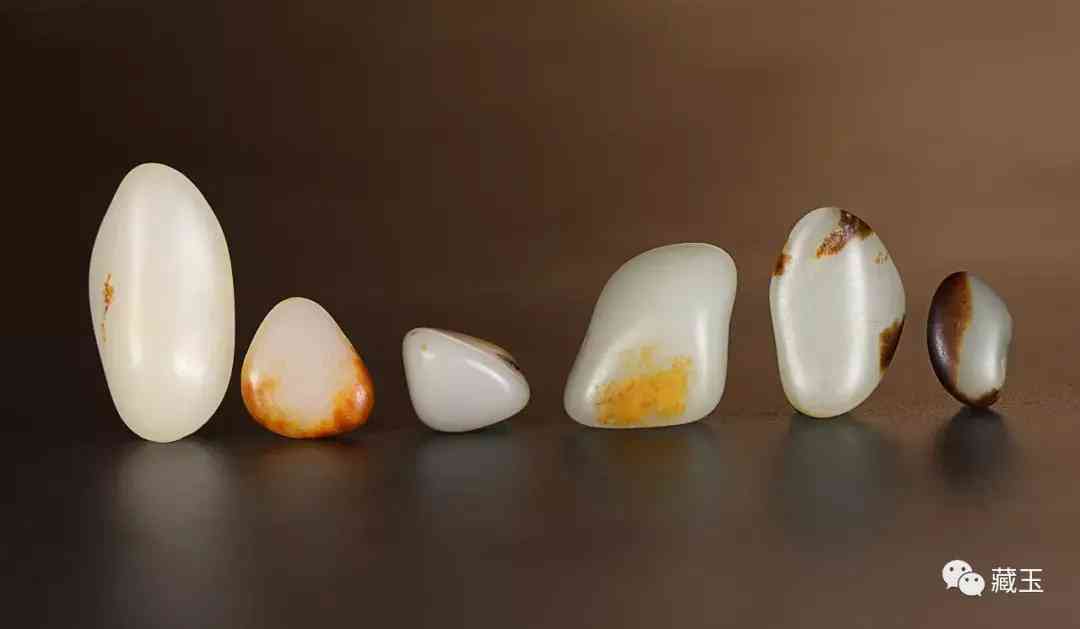 和田羊脂玉(和田羊脂玉是山料还是籽料)插图9 和田羊脂玉(和田羊脂玉是山料还是籽料)插图9