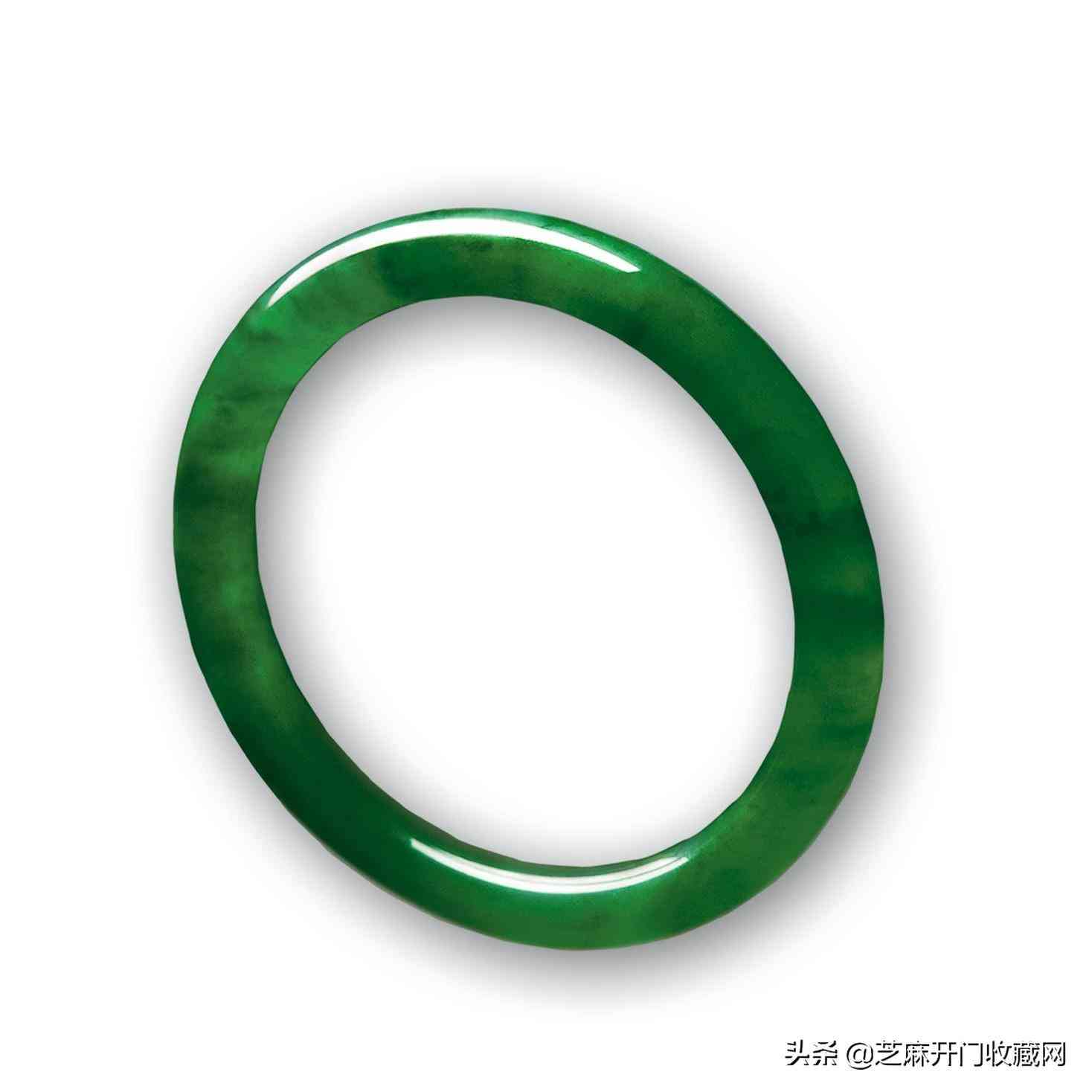 翡翠真假辨别方法简单(翡翠b货在灯光下的图片)插图1 翡翠真假辨别方法简单(翡翠b货在灯光下的图片)插图1