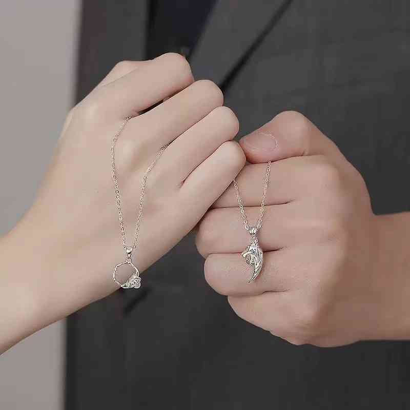 情侣项链品牌排行榜前十名(情侣项链品牌排行榜前十名男士)插图1 情侣项链品牌排行榜前十名(情侣项链品牌排行榜前十名男士)插图1