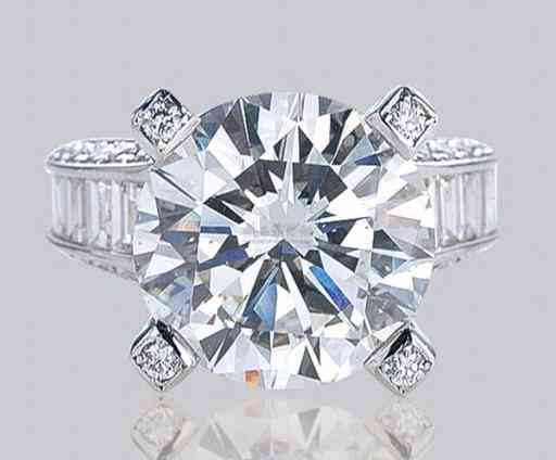 零点五克拉钻戒多少钱(零点五克拉钻石多少钱)插图5