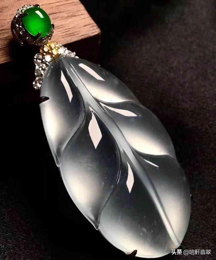 无色玻璃种翡翠价格(玻璃种白色翡翠价格)插图4