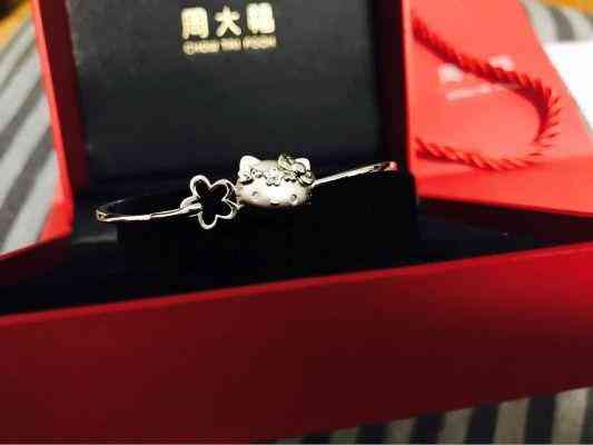 周大福银戒指价格(周大福银戒指多少钱)