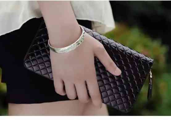 足银多少钱一克(足金999多少钱一克回收)插图1 足银多少钱一克(足金999多少钱一克回收)插图1