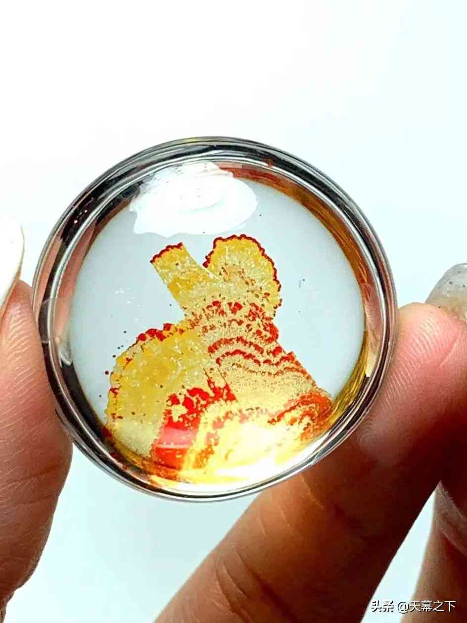 天然水晶吊坠多少钱一个(天然水晶石吊坠)插图26