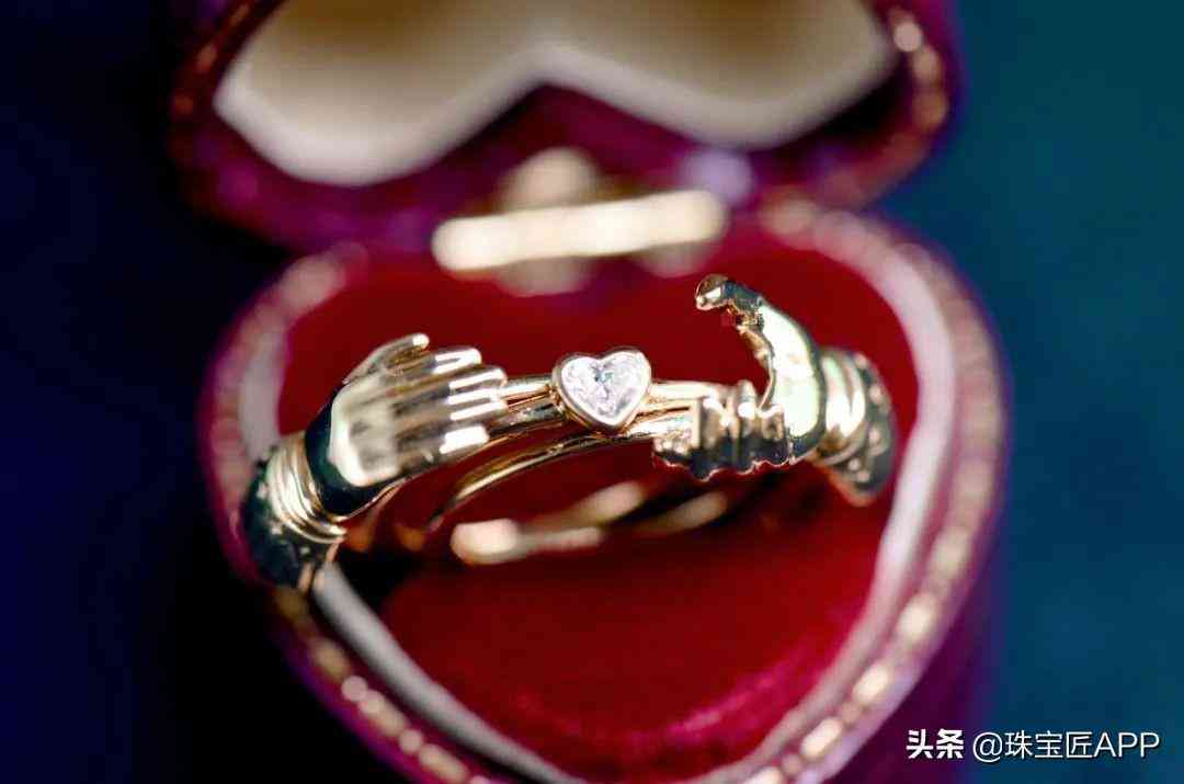 钻戒的款式和寓意(钻戒的款式和寓意介绍五彩祥云)插图16