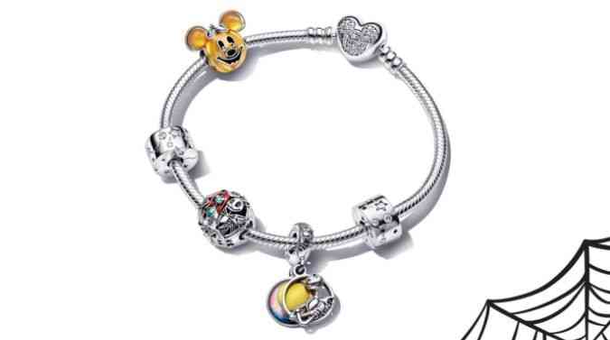 手链品牌排行榜(奢侈品项链品牌排行榜前十名)插图1 手链品牌排行榜(奢侈品项链品牌排行榜前十名)插图1