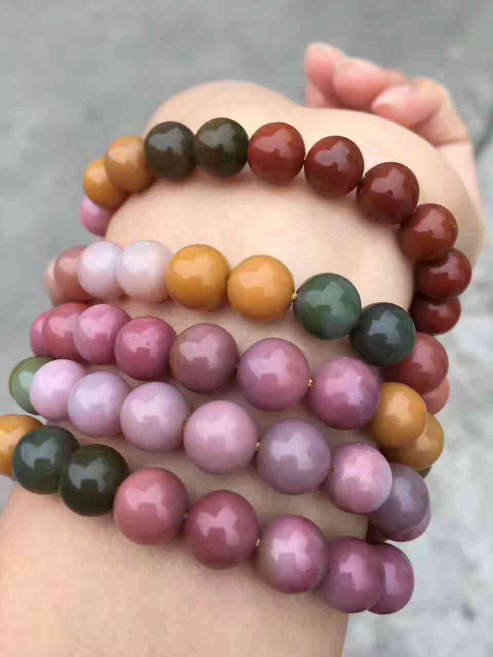 盐源玛瑙值钱吗(九宫六血盐源玛瑙值钱吗)插图2 盐源玛瑙值钱吗(九宫六血盐源玛瑙值钱吗)插图2