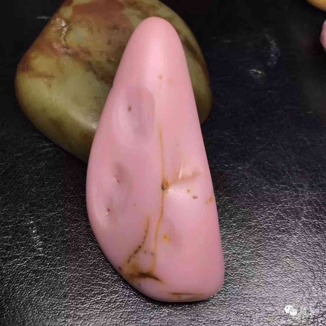 和田玉籽料颜色等级(和田玉籽料颜色等级价格表)插图21