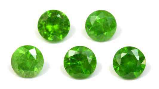 翠榴石密度(翠石榴石)插图4 翠榴石密度(翠石榴石)插图4