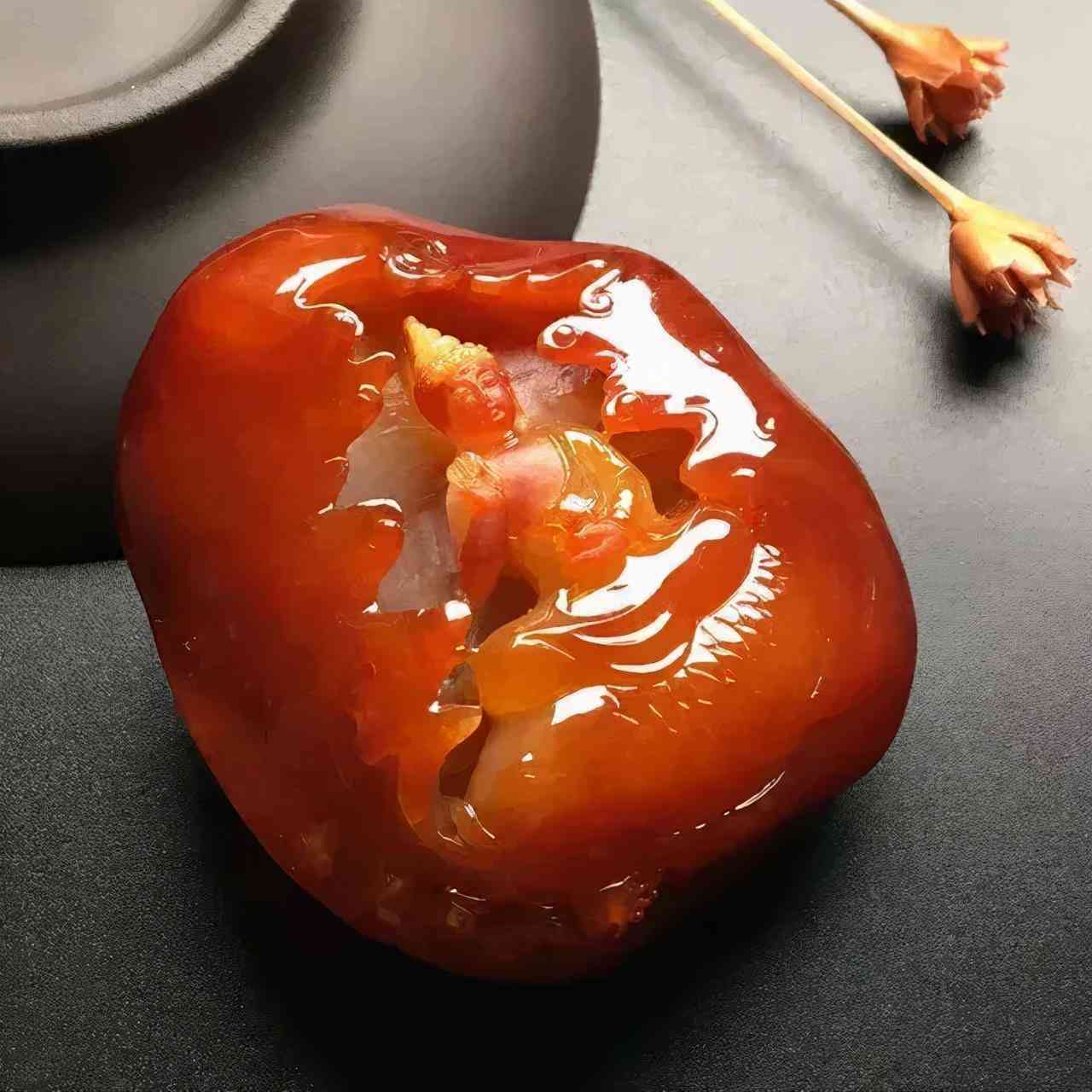 红色手镯一般是啥玉(红色手镯一般是啥玉有气泡)插图1 红色手镯一般是啥玉(红色手镯一般是啥玉有气泡)插图1