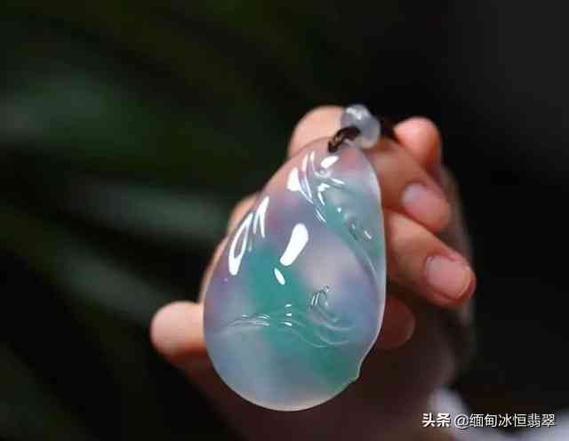 翡翠怎么选择好坏(翡翠怎样选)插图3
