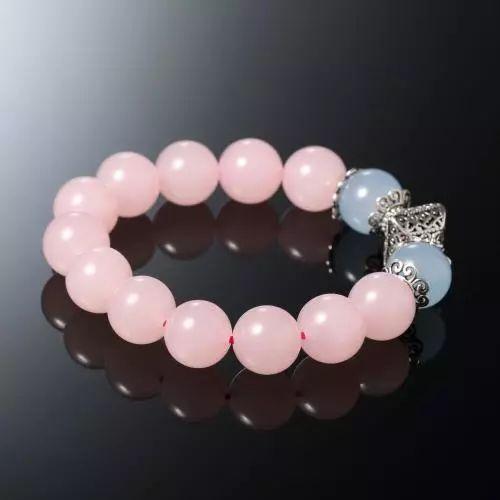 女人带玉髓有什么好处(女人带玉髓有什么好处和坏处)