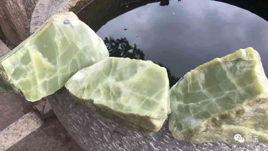 托帕石的价格(托帕石原石图片及价格)插图11