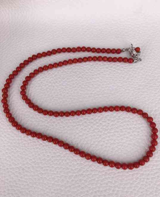 红珊瑚手链对身体有什么好处(红珊瑚真品放在水里会怎样)插图2 红珊瑚手链对身体有什么好处(红珊瑚真品放在水里会怎样)插图2