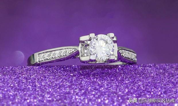 结婚钻戒哪个品牌好(结婚钻戒排行榜情况是钻戒排名)插图4 结婚钻戒哪个品牌好(结婚钻戒排行榜情况是钻戒排名)插图4