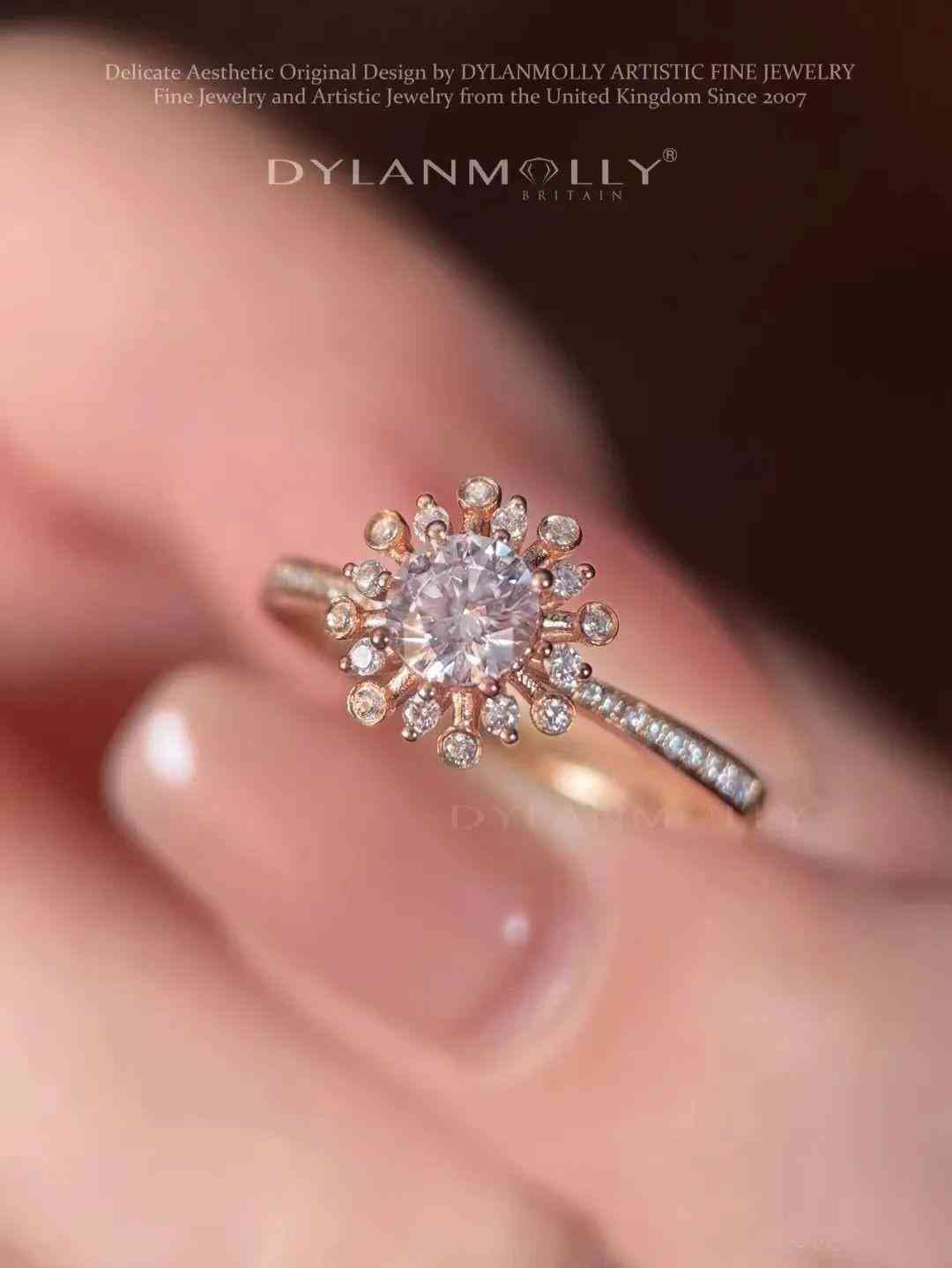 2022年钻戒新款(今年款的钻戒)