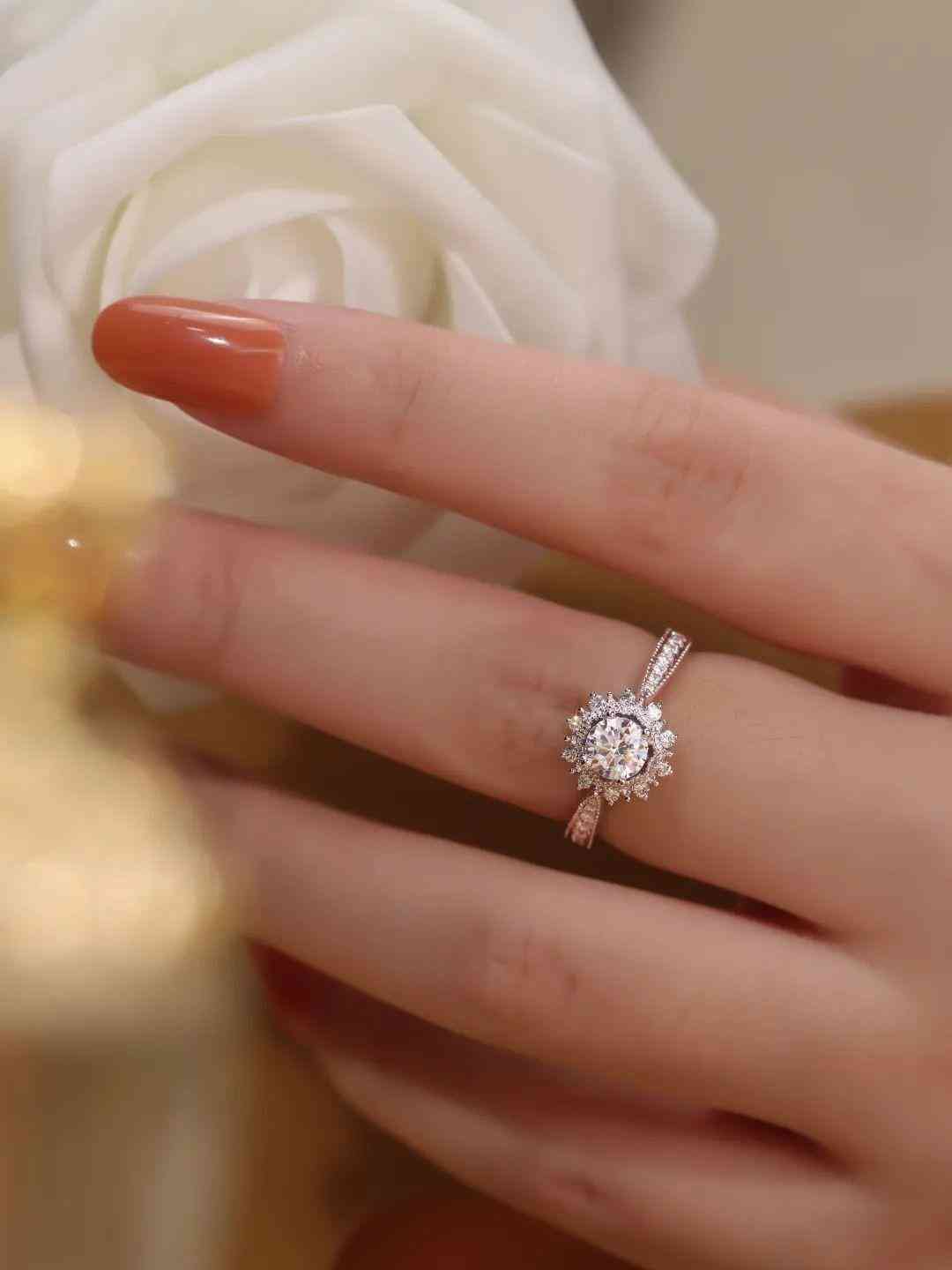 2022年钻戒新款(今年款的钻戒)插图7 2022年钻戒新款(今年款的钻戒)插图7