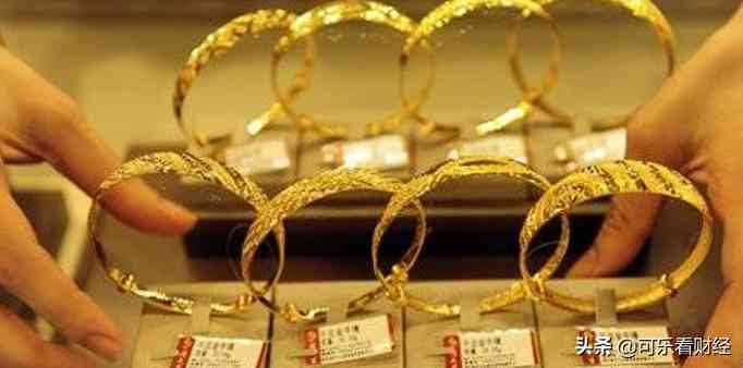 老凤祥和老庙黄金哪个好(老凤祥为啥比周大福便宜)