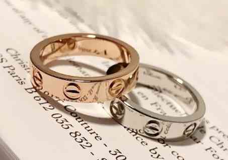 卡地亚三钻戒指价格官方(卡地亚三钻戒指价格图片大全)插图1