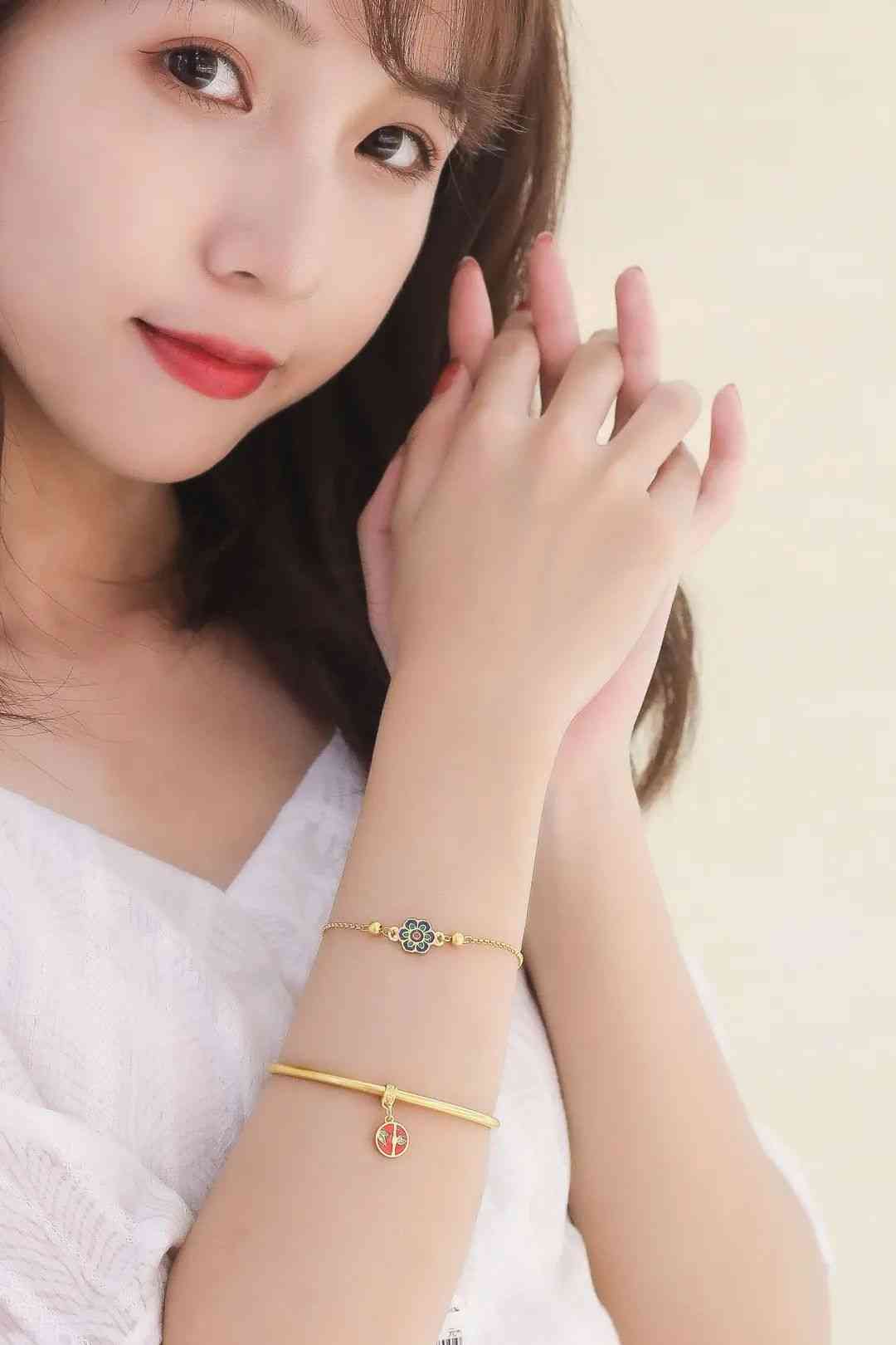 宝庆银楼属于什么档次(去金店买黄金千万别买三种金)插图22