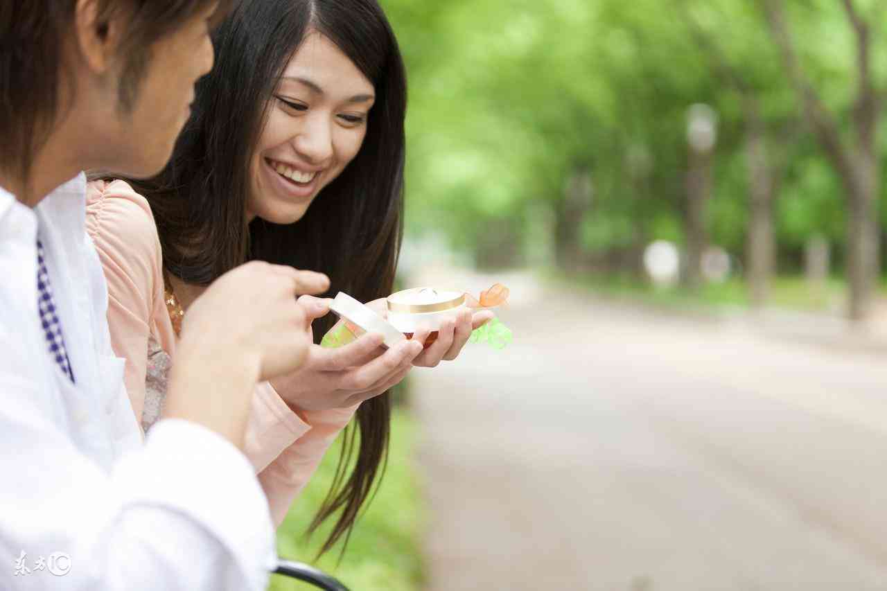 订婚戒指3000元(便宜的订婚戒指多少钱)