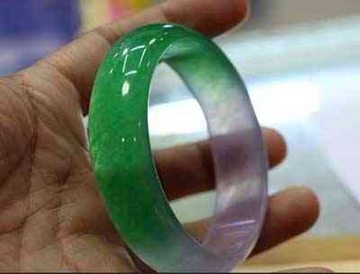 缅甸翡翠的鉴别知识(缅甸翡翠的鉴别知识有哪些)插图12