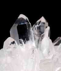 黄水晶适合什么属相的人(黄水晶的寓意)