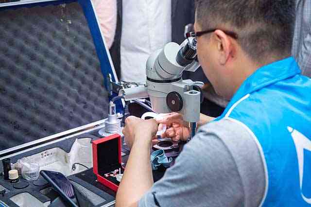 天然水晶贵吗(天然黄水晶价格大概多少)插图3