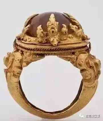 波罗的海血珀(波罗的海血珀有风化纹吗)插图8 波罗的海血珀(波罗的海血珀有风化纹吗)插图8