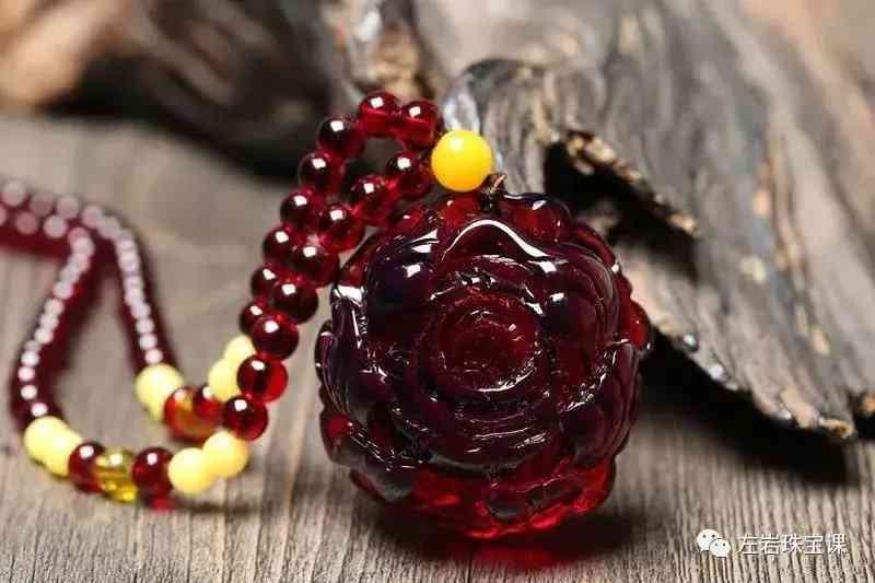 波罗的海血珀(波罗的海血珀有风化纹吗)插图10 波罗的海血珀(波罗的海血珀有风化纹吗)插图10