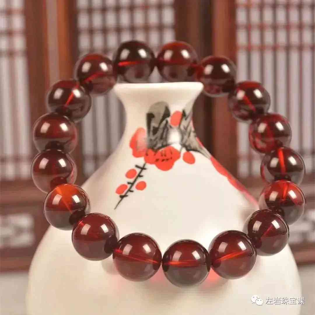 波罗的海血珀(波罗的海血珀有风化纹吗)插图19 波罗的海血珀(波罗的海血珀有风化纹吗)插图19