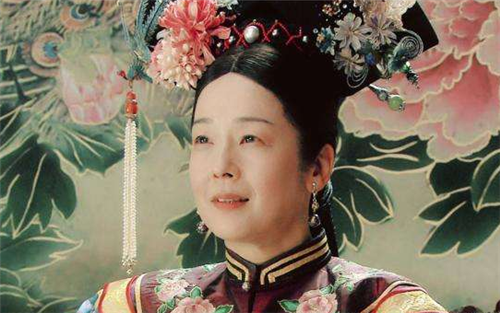 世界极品国宝级翡翠(世界极品国宝级翡翠画面奇石)插图4 世界极品国宝级翡翠(世界极品国宝级翡翠画面奇石)插图4