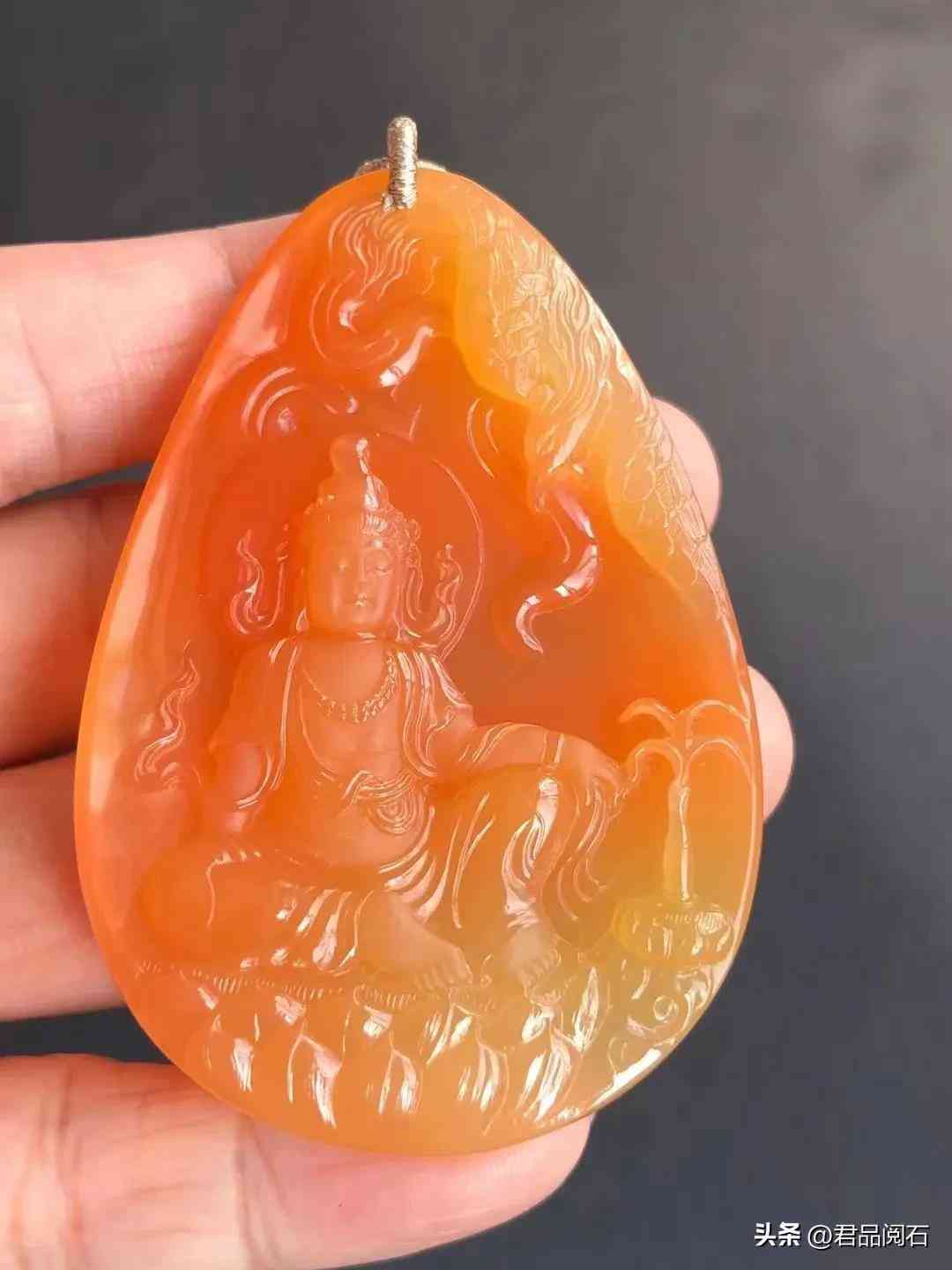 云南龙陵黄龙玉价格(为什么说黄龙玉不养人)插图12