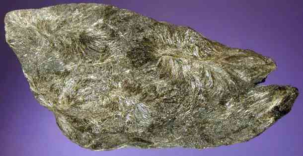 彩萤石的功效与作用(彩萤石的功效与作用图片)插图16