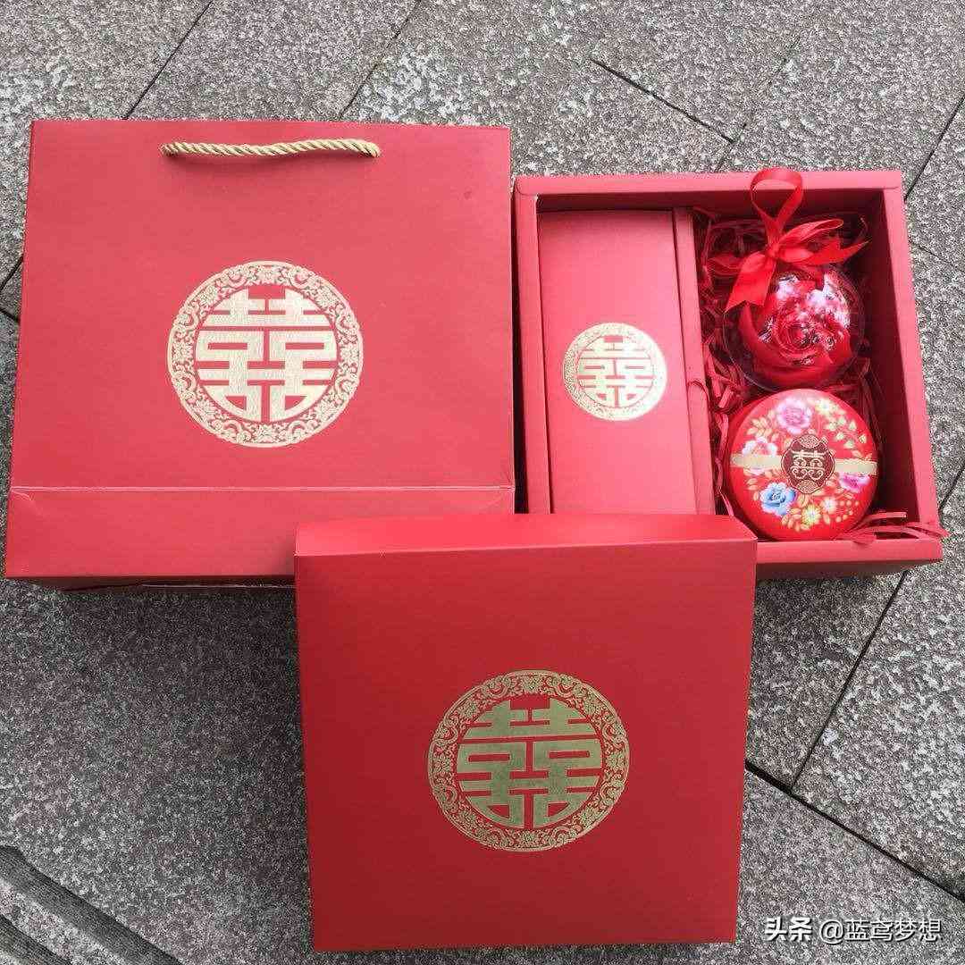 订婚戒指只有女方有吗(现在的订婚戒指一般多少钱)插图1 订婚戒指只有女方有吗(现在的订婚戒指一般多少钱)插图1