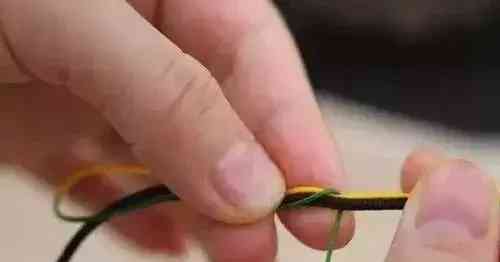 手串线绳怎样打结(手串收尾打死扣图解)插图29 手串线绳怎样打结(手串收尾打死扣图解)插图29