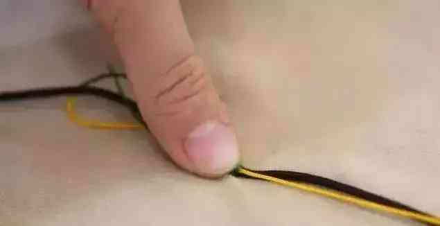 手串线绳怎样打结(手串收尾打死扣图解)插图32 手串线绳怎样打结(手串收尾打死扣图解)插图32