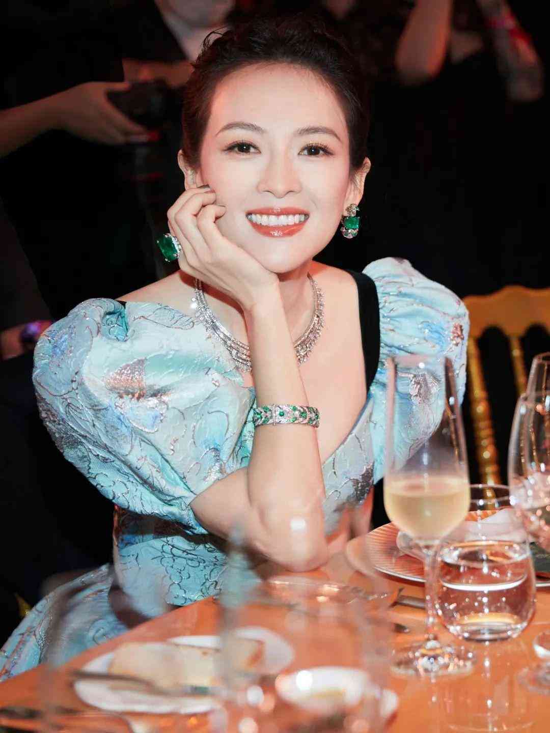 宝格丽戒指什么材质(宝格丽戒指贵不贵)插图20 宝格丽戒指什么材质(宝格丽戒指贵不贵)插图20