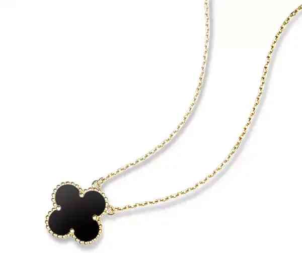 四叶草项链吊坠(四叶草项链吊坠是什么牌子)插图3