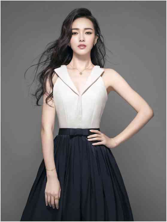 通灵珠宝代言人(通灵珠宝代言人有哪些)插图2 通灵珠宝代言人(通灵珠宝代言人有哪些)插图2