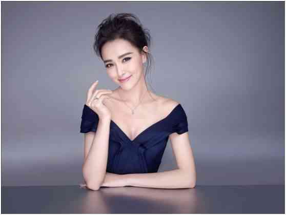 通灵珠宝代言人(通灵珠宝代言人有哪些)插图3 通灵珠宝代言人(通灵珠宝代言人有哪些)插图3