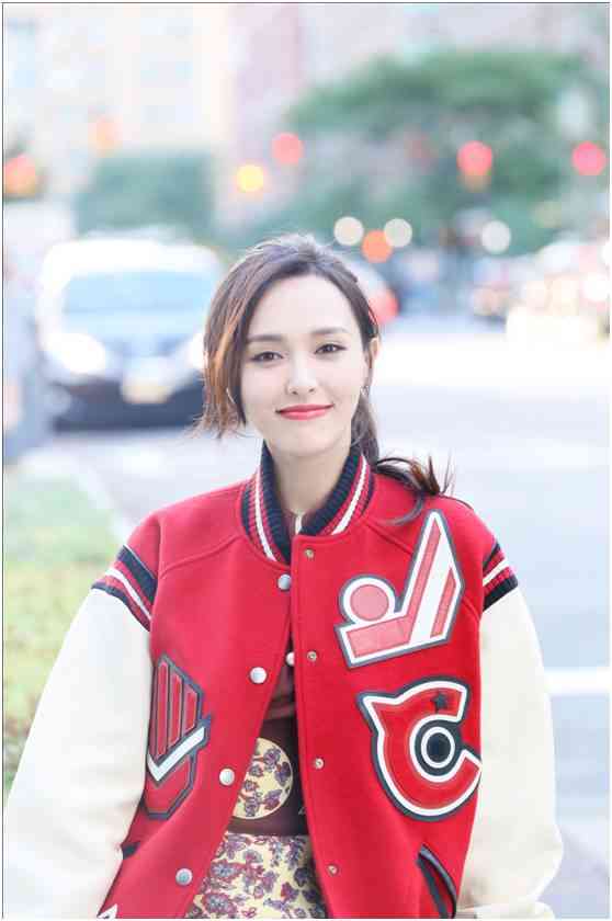 通灵珠宝代言人(通灵珠宝代言人有哪些)插图13 通灵珠宝代言人(通灵珠宝代言人有哪些)插图13