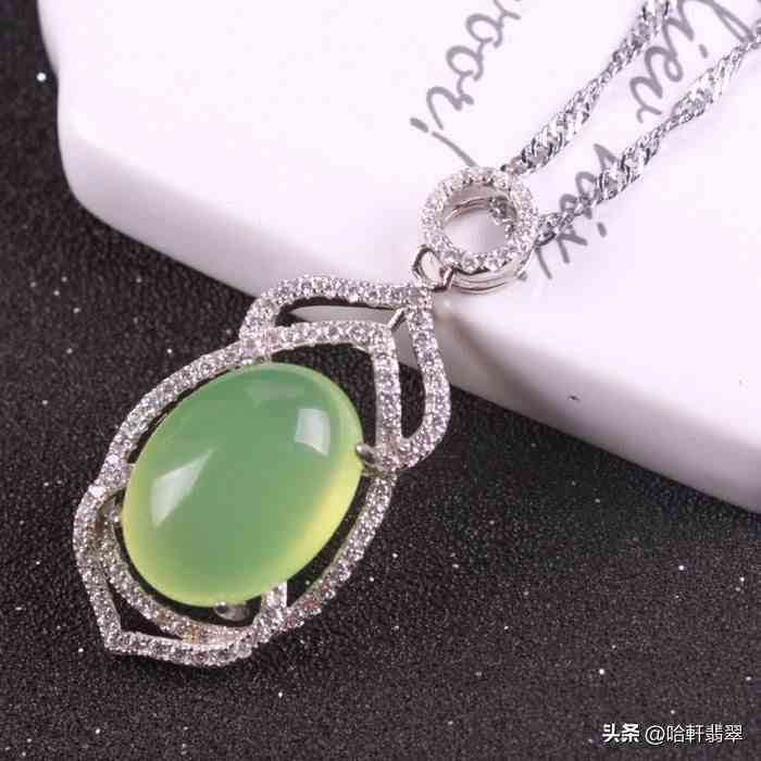 祖母绿值钱吗(人造祖母绿值钱吗)插图1 祖母绿值钱吗(人造祖母绿值钱吗)插图1