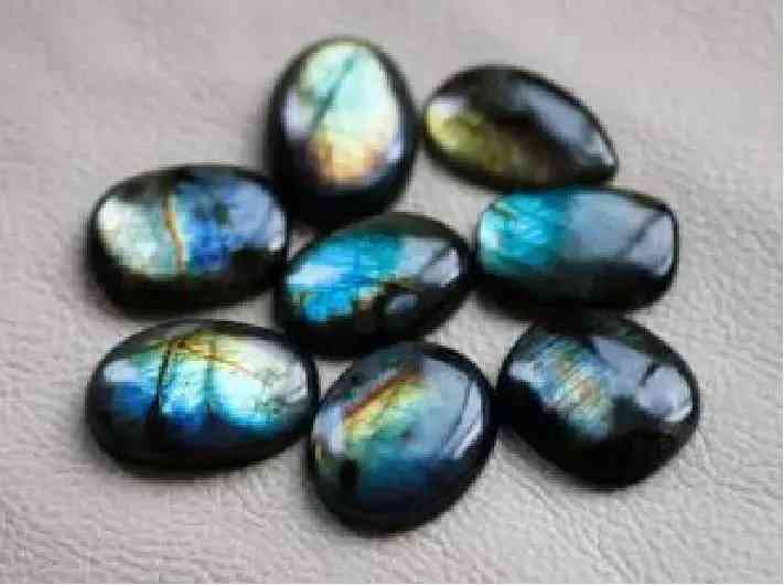 长石是什么(长石和石英主要成分是什么元素)插图25