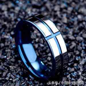 钨金戒指掉色吗(钨金戒指掉色吗图片)