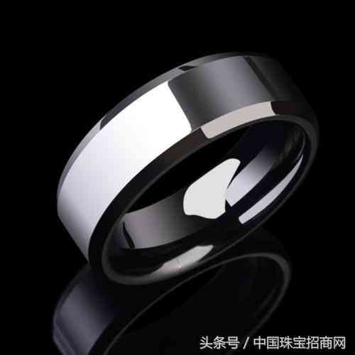 钨金戒指掉色吗(钨金戒指掉色吗图片)插图1