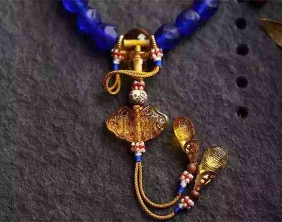 紫水晶和黄水晶哪个更招财(黄水晶适合什么属相的人)插图20 紫水晶和黄水晶哪个更招财(黄水晶适合什么属相的人)插图20